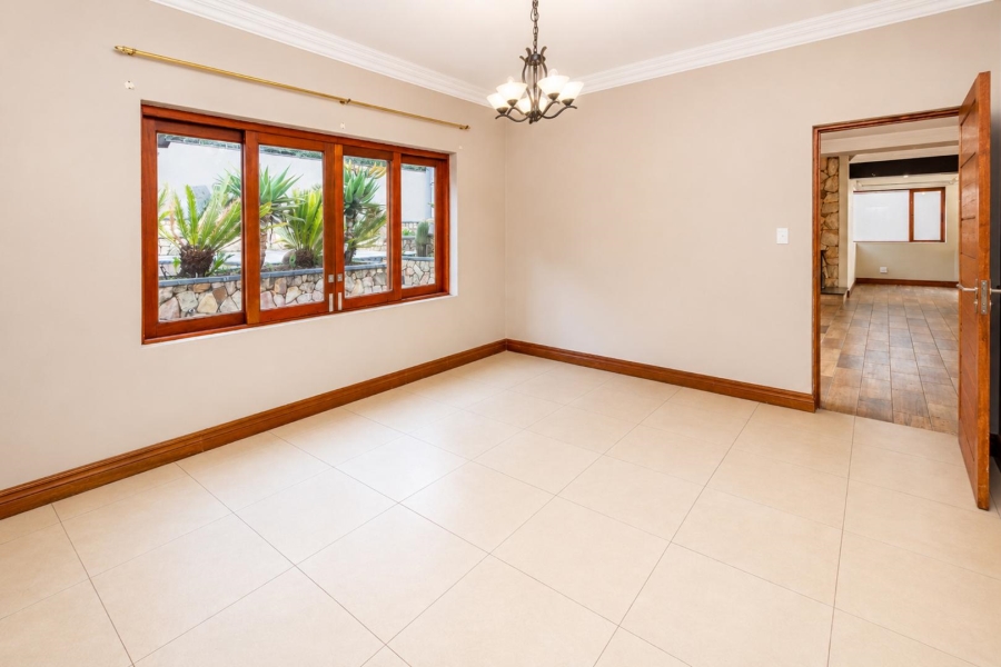 5 Bedroom Property for Sale in Xanadu Eco Park North West